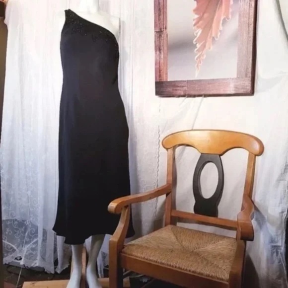 Jones NY Beaded One Shoulder Dress - Picture 2 of 13